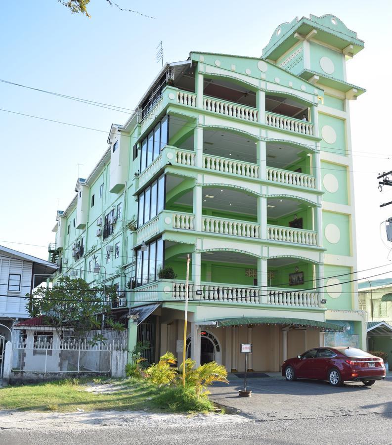 Regency Suites Hotel Georgetown Luaran gambar